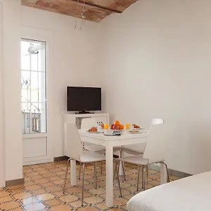  Apartment Barnapartments Basic Gracia